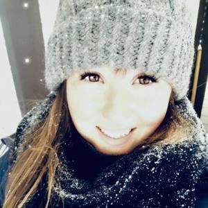 Meet your Posher, Leanne